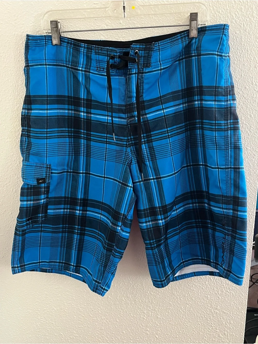 O'Neill Blue and Black Plaid Men's Swim Board Shorts